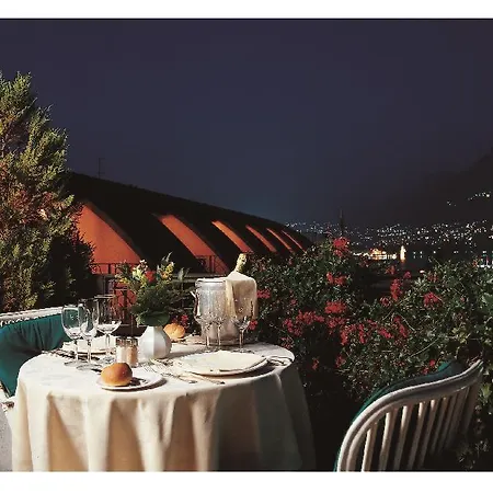 De La Paix Hotel