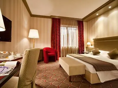 De La Paix Hotel